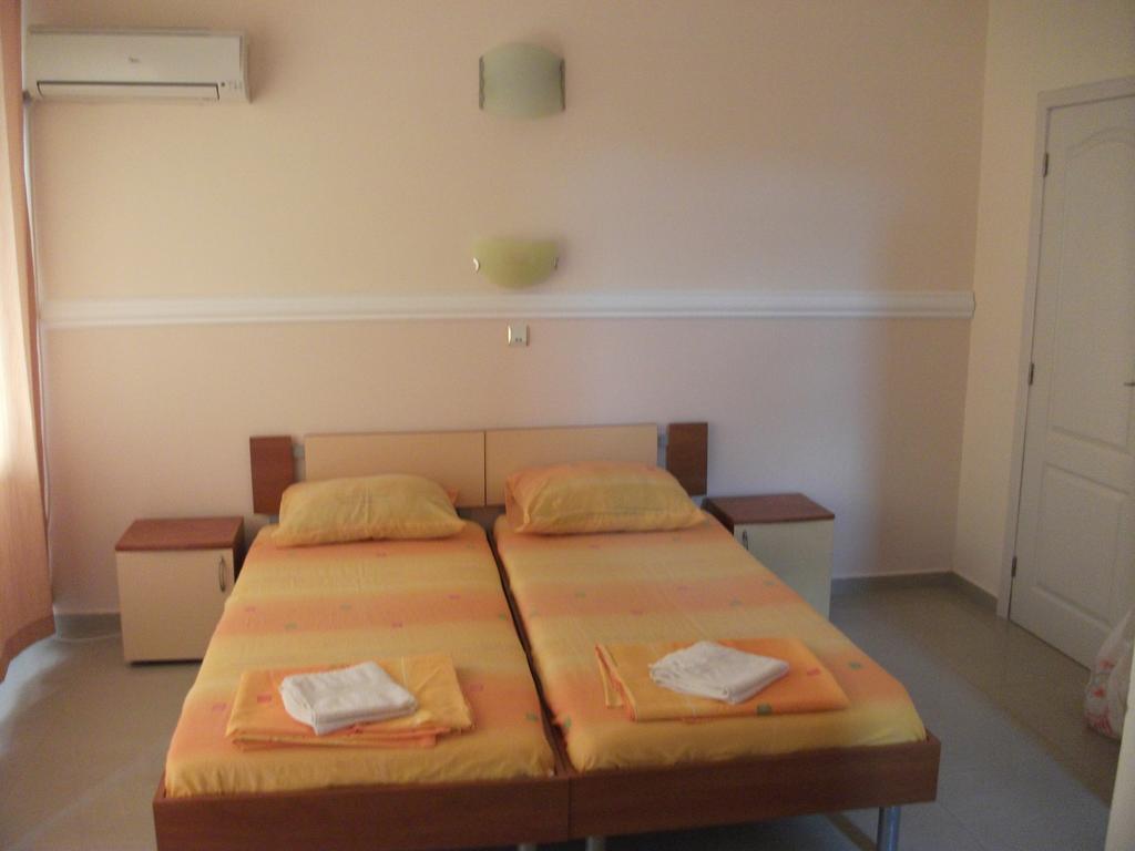 Guest House Paskal Sunny Beach Eksteriør billede